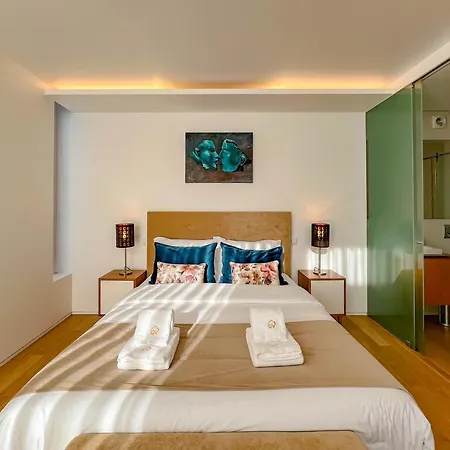 Ferienhaus Casa Do Trigo - With Garage In The Center Viana do Castelo