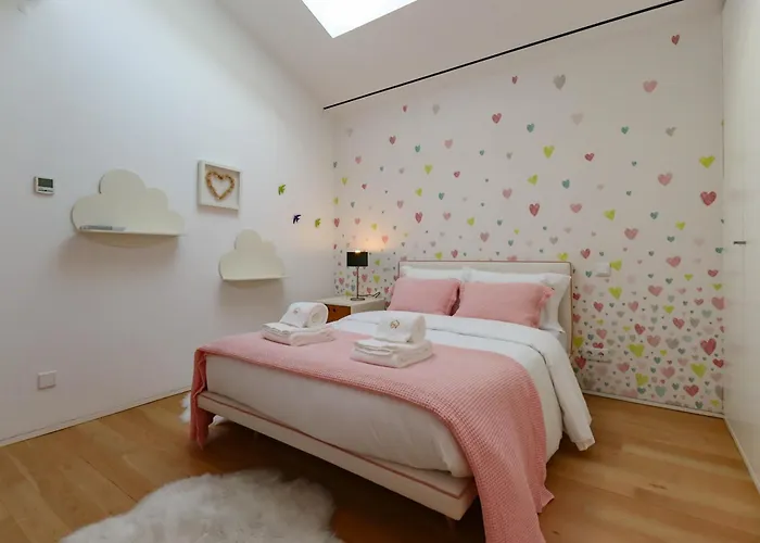 Semesterbostad Casa Do Trigo - With Garage In The Center