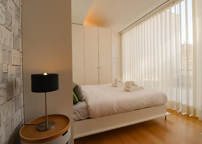 Semesterbostad Casa Do Trigo - With Garage In The Center *